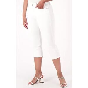 NYDJ Curves 360 Slim Straight Crop Jeans in Optic White Size 12 MSRP $99